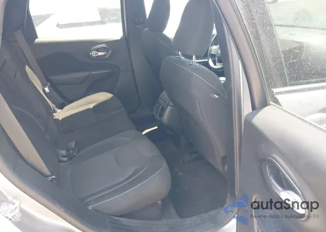 2016 Jeep Cherokee Latitude из США, поврежденный, VIN 1C4PJLCB3GW273029